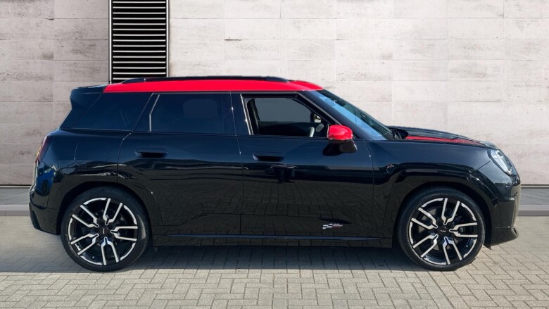 MINI Aceman 135kW E Classic 43kWh 5dr Auto Electric Hatchback